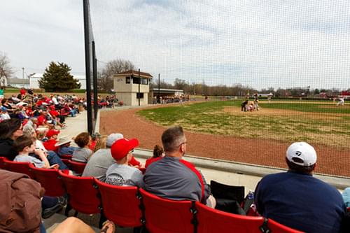 Central College Baseball Seating